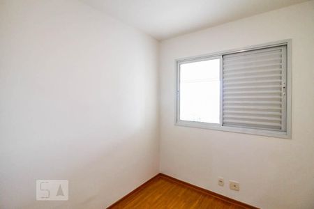 Apartamento à venda com 115m², 3 quartos e 2 vagas Apartamento à venda com 115m², 3 quartos e 2 vagasQuarto 1