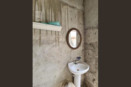 Casa à venda com 150m², 2 quartos e 1 vagaBanheiro de Serviço