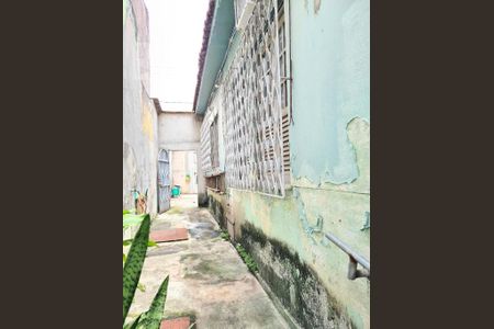 Casa à venda com 150m², 2 quartos e 1 vagaÁrea Externa Lateral