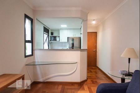 Sala de apartamento para alugar com 1 quarto, 40m² em Aclimação, São Paulo