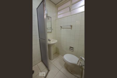 Banheiro de kitnet/studio para alugar com 1 quarto, 35m² em Jardim Paulista, Ribeirão Preto