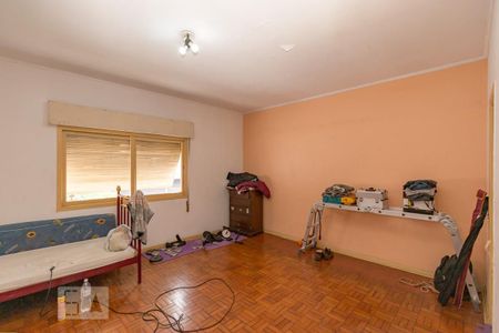 Casa à venda com 230m², 4 quartos e 2 vagasQuarto 1