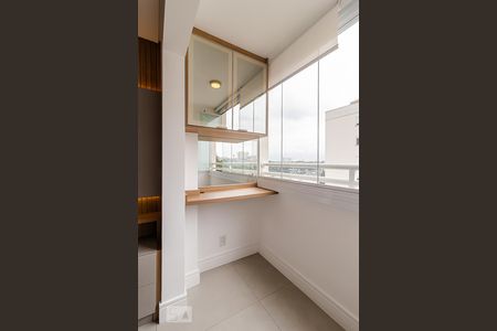 Sacada de apartamento à venda com 2 quartos, 45m² em Parque Fongaro, São Paulo