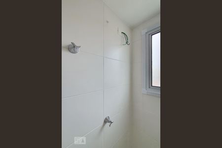 Banheiro da suíte de apartamento para alugar com 1 quarto, 29m² em Jardim da Glória, São Paulo