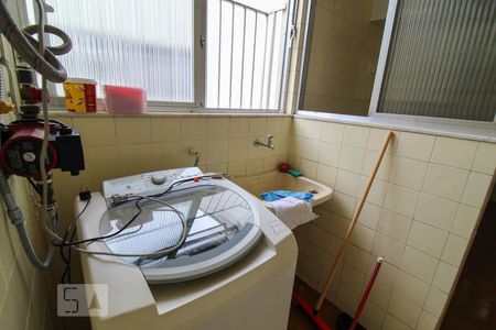 Apartamento à venda com 72m², 2 quartos e 2 vagasÁrea de Serviço