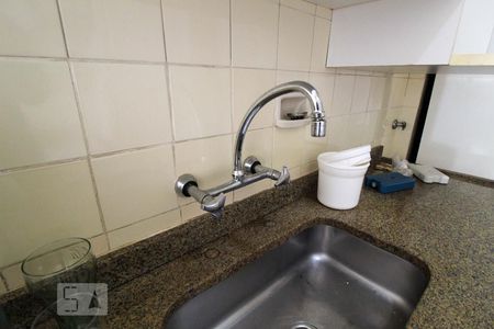 Apartamento à venda com 72m², 2 quartos e 2 vagasCozinha
