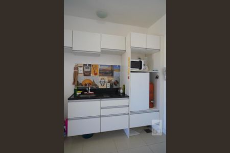 Cozinha de kitnet/studio à venda com 1 quarto, 36m² em Jardim Botânico, Porto Alegre