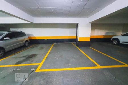 Apartamento à venda com 78m², 3 quartos e 1 vaga Apartamento à venda com 78m², 3 quartos e 1 vagaGaragem