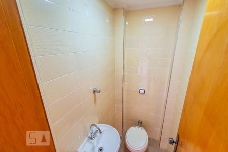 Apartamento à venda com 78m², 3 quartos e 1 vaga Apartamento à venda com 78m², 3 quartos e 1 vagaBanheiro de Serviço