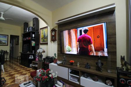 Sala de casa à venda com 5 quartos, 120m² em Benfica, Rio de Janeiro