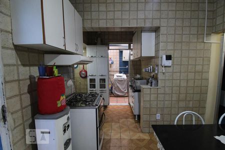 Casa à venda com 120m², 5 quartos e 3 vagasCozinha