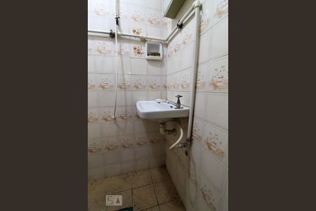 Casa à venda com 120m², 5 quartos e 3 vagasBanheiro da Suíte 2