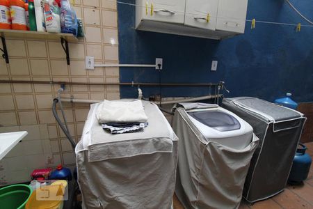Casa à venda com 120m², 5 quartos e 3 vagasÁrea de Serviço