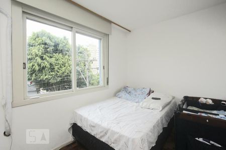QUARTO de apartamento para alugar com 1 quarto, 53m² em Passo D’areia, Porto Alegre
