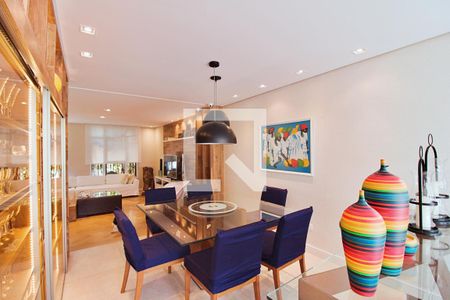 Sala de Jantar de casa de condomínio à venda com 4 quartos, 300m² em Vila Suzana, São Paulo