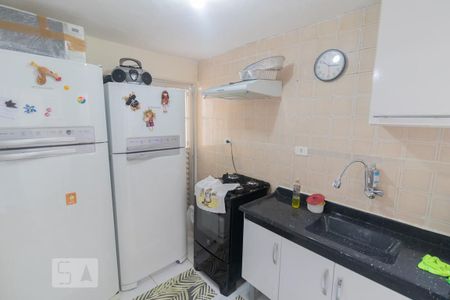 Casa à venda com 100m², 2 quartos e 1 vaga Casa à venda com 100m², 2 quartos e 1 vagaCopa/Cozinha