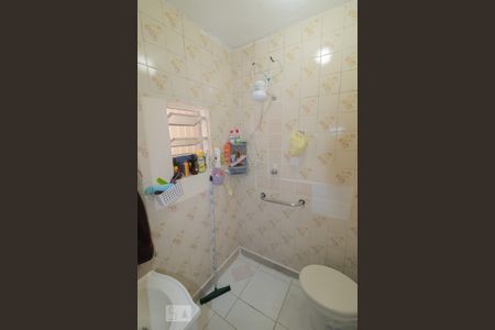 Casa à venda com 100m², 2 quartos e 1 vaga Casa à venda com 100m², 2 quartos e 1 vagaBanheiro