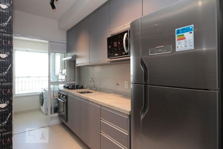 Cozinha de apartamento para alugar com 1 quarto, 48m² em Santa Efigênia, São Paulo