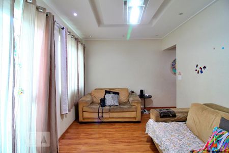 Sala de casa para alugar com 3 quartos, 89m² em Jardim, Santo André