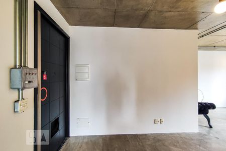 Hall de Entrada de apartamento para alugar com 2 quartos, 70m² em Vila Suzana, São Paulo