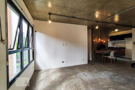 Sala de apartamento para alugar com 2 quartos, 70m² em Vila Suzana, São Paulo