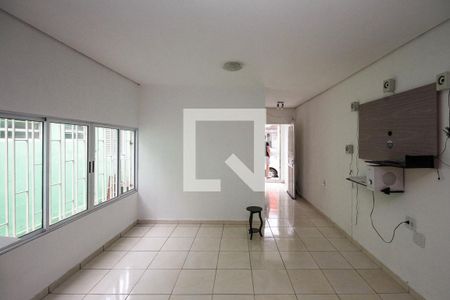 Casa para alugar com 50m², 1 quarto e sem vaga Casa para alugar com 50m², 1 quarto e sem vagaSala