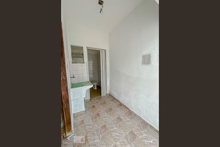 Casa de condomínio à venda com 182m², 3 quartos e 2 vagasLavanderia 2