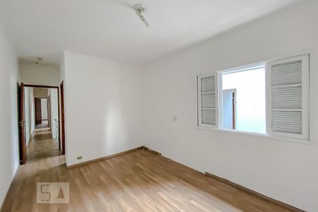 Casa de condomínio à venda com 182m², 3 quartos e 2 vagasSuite