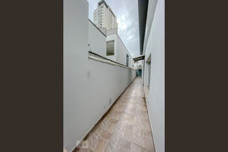 Casa de condomínio à venda com 182m², 3 quartos e 2 vagasCorredor