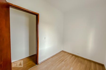 Casa de condomínio à venda com 182m², 3 quartos e 2 vagasQuarto