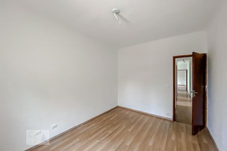 Casa de condomínio à venda com 182m², 3 quartos e 2 vagasQuarto 2