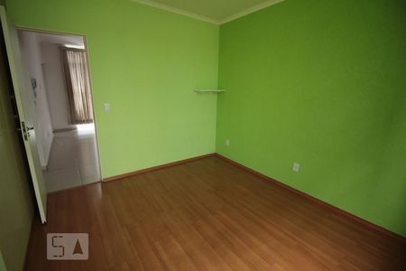 Quarto 1q de apartamento para alugar com 2 quartos, 55m² em Jardim Messina, Jundiaí