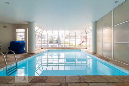 Apartamento para alugar com 52m², 2 quartos e 1 vaga Apartamento para alugar com 52m², 2 quartos e 1 vagaÁrea comum - Piscina