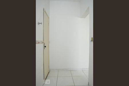 Casa para alugar com 80m², 2 quartos e 1 vaga Casa para alugar com 80m², 2 quartos e 1 vagaÁrea de Serviço