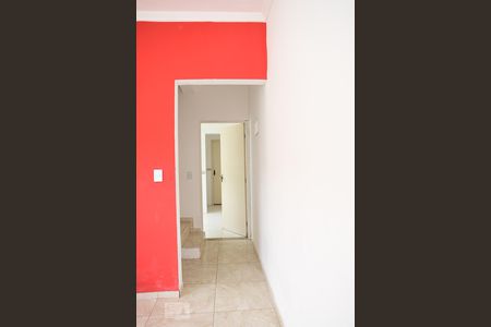 Corredor de casa para alugar com 2 quartos, 80m² em Vila São Joaquim, Cotia