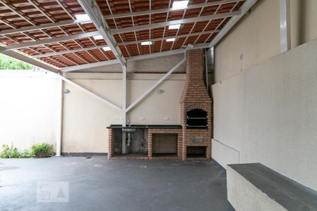 Apartamento para alugar com 42m², 2 quartos e 1 vaga Apartamento para alugar com 42m², 2 quartos e 1 vagaÁrea comum - Churrasqueira