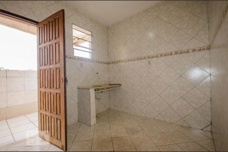 Casa para alugar com 65m², 2 quartos e 1 vaga Casa para alugar com 65m², 2 quartos e 1 vagaCozinha