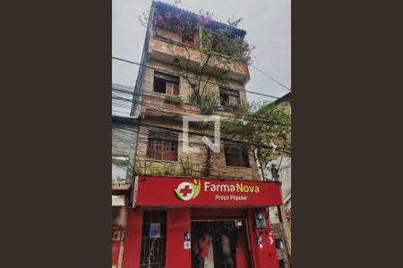 Casa para alugar com 30m², 1 quarto e sem vaga Casa para alugar com 30m², 1 quarto e sem vagaFachada