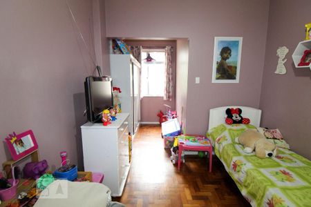 Apartamento à venda com 118m², 3 quartos e 1 vagaQuarto 2 