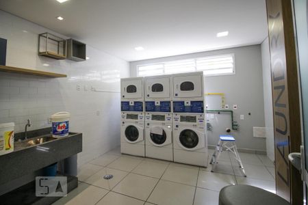 Apartamento à venda com 33m², 2 quartos e sem vaga Apartamento à venda com 33m², 2 quartos e sem vagaLavanderia