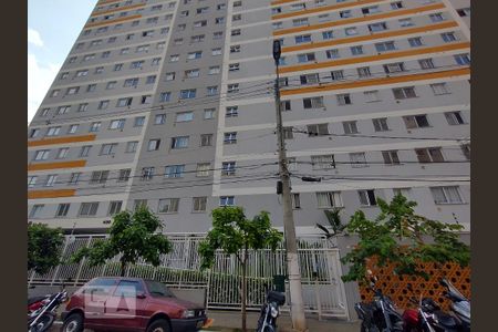 Apartamento à venda com 33m², 2 quartos e sem vaga Apartamento à venda com 33m², 2 quartos e sem vagaFachada