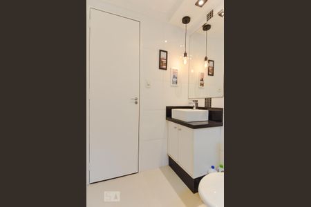 Apartamento para alugar com 52m², 2 quartos e 1 vagaBanheiro 