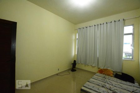 Apartamento à venda com 94m², 3 quartos e 1 vagaQuarto 2