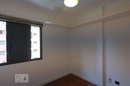 Apartamento à venda com 140m², 3 quartos e 3 vagasSuíte 2