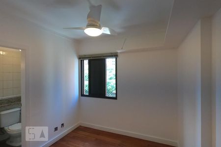 Apartamento à venda com 140m², 3 quartos e 3 vagasSuíte 2