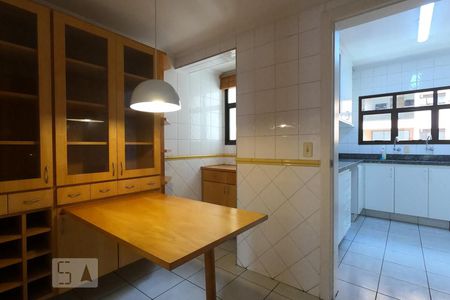 Apartamento à venda com 140m², 3 quartos e 3 vagasCopa