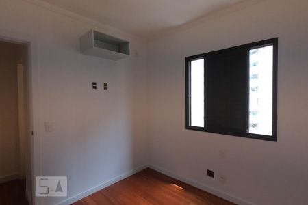 Apartamento à venda com 140m², 3 quartos e 3 vagasSuíte 1