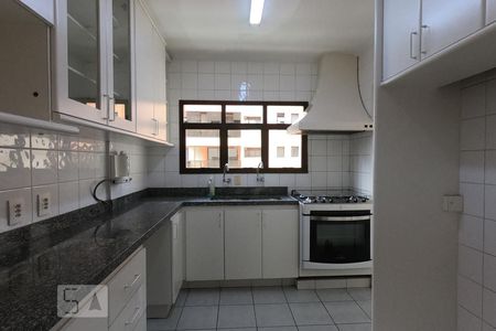 Apartamento à venda com 140m², 3 quartos e 3 vagasCozinha