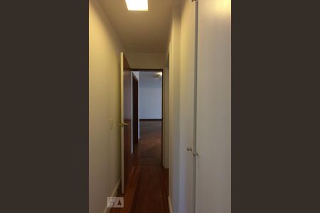 Apartamento à venda com 140m², 3 quartos e 3 vagasCorredor