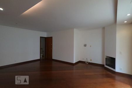 Apartamento à venda com 140m², 3 quartos e 3 vagasSala